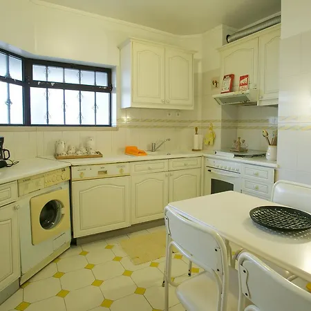 Apartamento Galerias - Centro Apartment *
