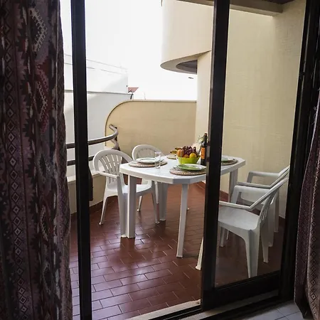 Apartamento Galerias - Centro Διαμέρισμα *
